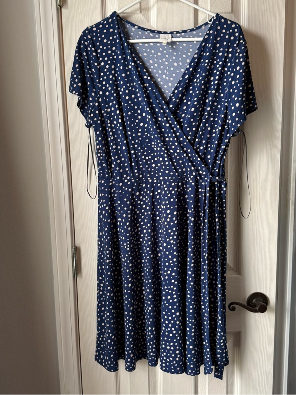 Kaileigh Navy and White Faux Wrap Midi Dress
